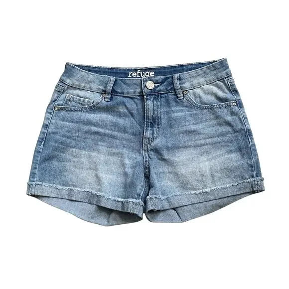 REFUGE Charlotte Russe Womens Size 2 Cuffed Girlfriend Denim Blue Jean Shorts - Picture 1 of 7